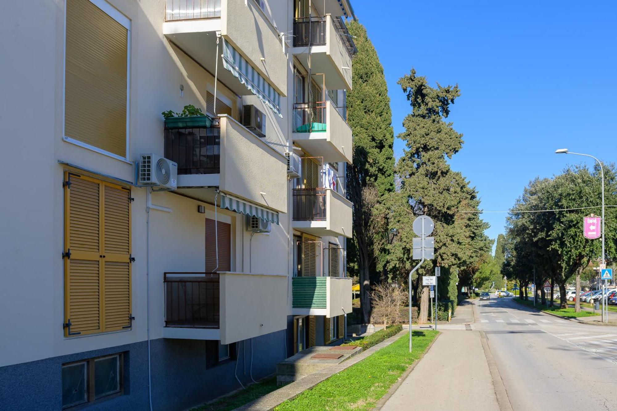 Apartment Pina Poreč Exteriör bild
